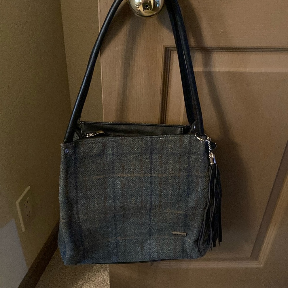 Mucros Weavers Ireland Wool Tweed PU Leather Handbag Like New!